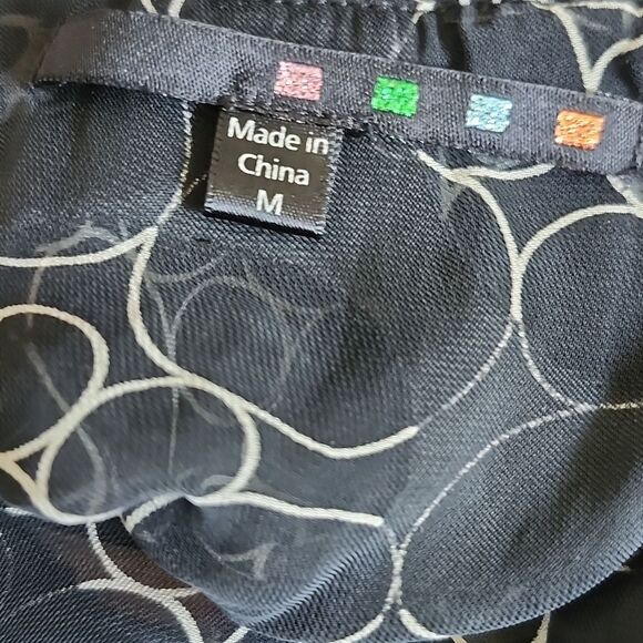 Black & Cream Circle Pattern Faux Wrap Silk Sleeveless Blouse, Peplum, M - Picture 4 of 6